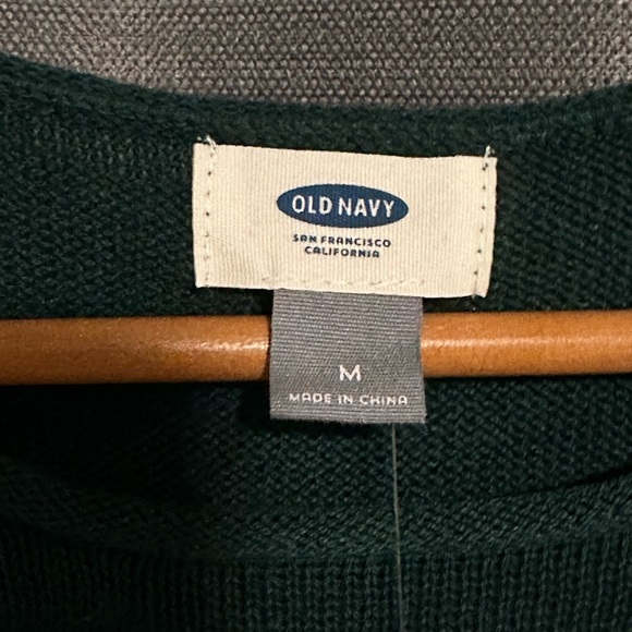 Old Navy Dark Green Knit Sweater - Picture 3 of 5
